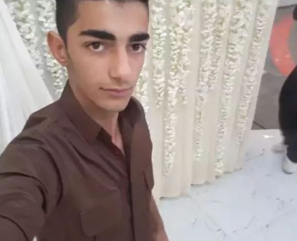 Zakaria Rasuli, 17 yaşındaki Serdüştlü genç, altı yıl önce Pejak tarafından kaçırıldı. Ailesi hâlâ onu arıyor ve deneyimlerinin acısı,